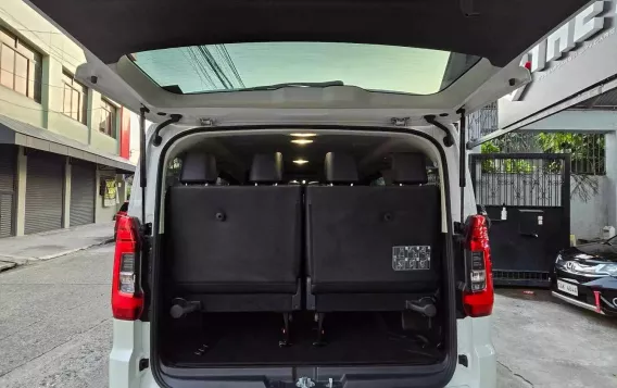 2019 Toyota Hiace Super Grandia Elite 2.8 AT in Manila, Metro Manila-9