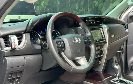 2017 Toyota Fortuner  2.4 V Diesel 4x2 AT in Manila, Metro Manila-15