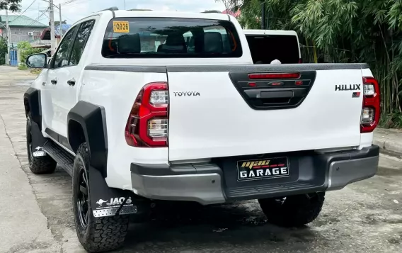 2020 Toyota Hilux Conquest 2.8 4x4 AT in Manila, Metro Manila-8