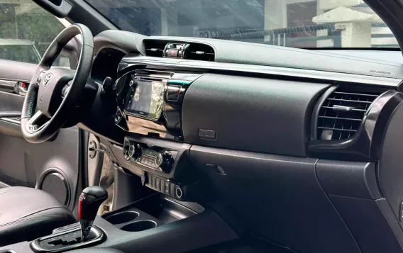 2020 Toyota Hilux Conquest 2.8 4x4 AT in Manila, Metro Manila-21