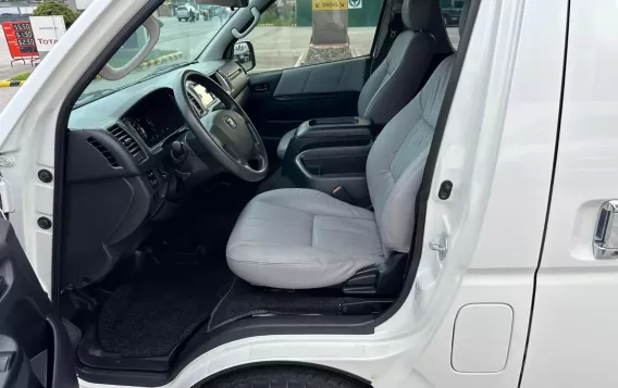 2019 Toyota Hiace Super Grandia in Manila, Metro Manila-7