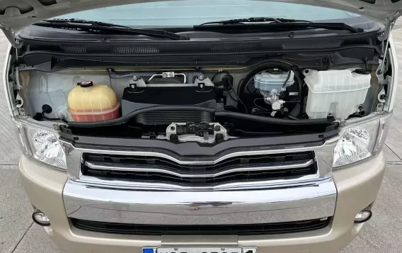 2019 Toyota Hiace Super Grandia in Manila, Metro Manila-19