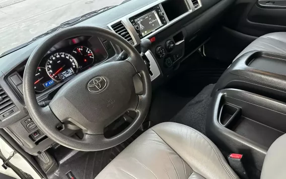 2016 Toyota Hiace  Super Grandia (Leather) 3.0 A/T Monotone in Manila, Metro Manila-8