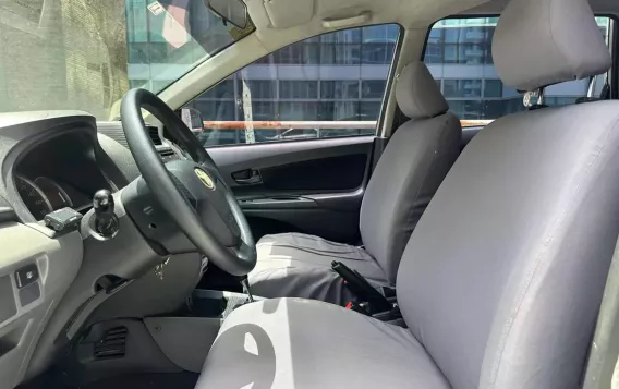 2013 Toyota Avanza  1.3 E A/T in Makati, Metro Manila-9