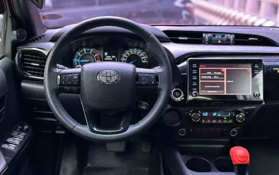 2021 Toyota Hilux in Makati, Metro Manila-10