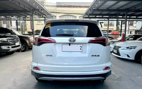 2016 Toyota RAV4 in Las Piñas, Metro Manila-5