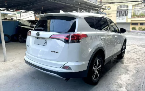 2016 Toyota RAV4 in Las Piñas, Metro Manila-6