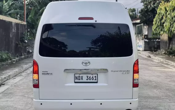 2016 Toyota Hiace  Super Grandia 3.0 LXV A/T in Manila, Metro Manila-14