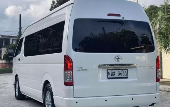 2016 Toyota Hiace  Super Grandia 3.0 LXV A/T in Manila, Metro Manila-15