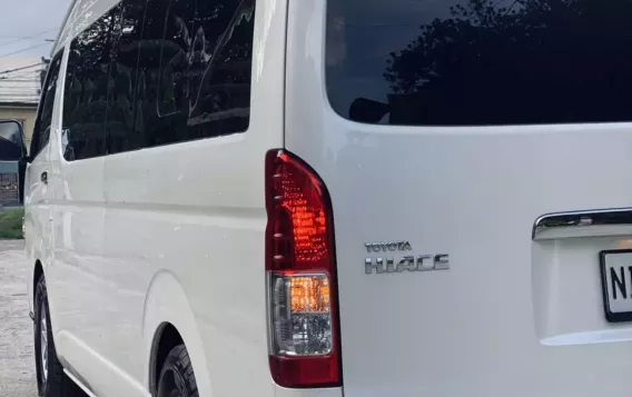 2016 Toyota Hiace  Super Grandia 3.0 LXV A/T in Manila, Metro Manila-17