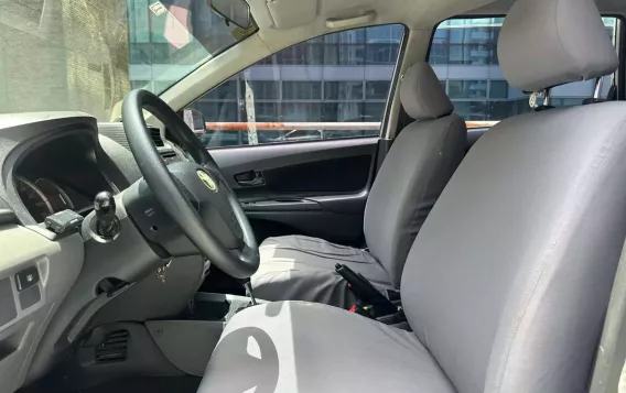 2013 Toyota Avanza  1.3 E AT in Makati, Metro Manila-12