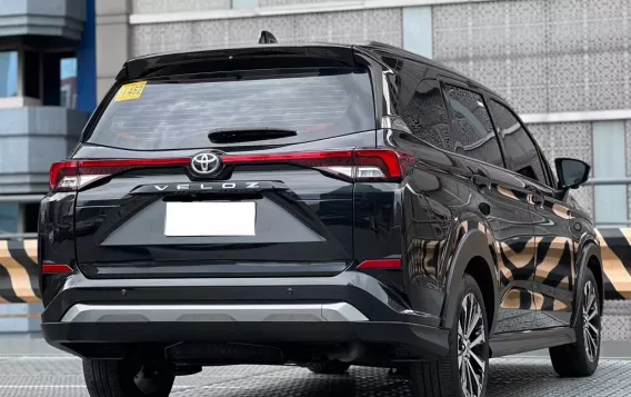 2023 Toyota Veloz V CVT in Makati, Metro Manila-15