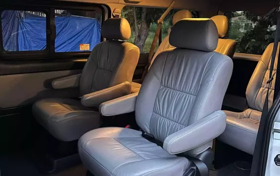 2018 Toyota Hiace  Super Grandia (Leather) 3.0 A/T Monotone in Manila, Metro Manila-4