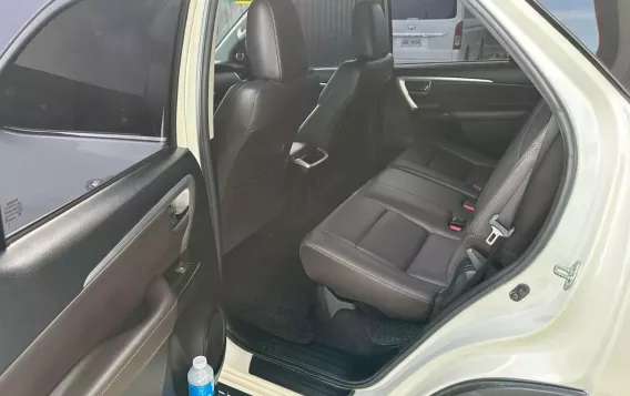 2016 Toyota Fortuner  2.8 V Diesel 4x4 AT in Manila, Metro Manila-10