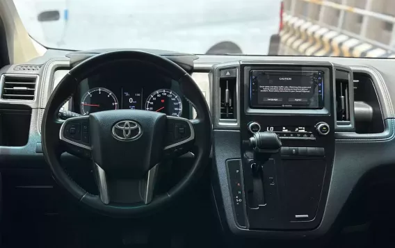 2020 Toyota Grandia in Makati, Metro Manila-18