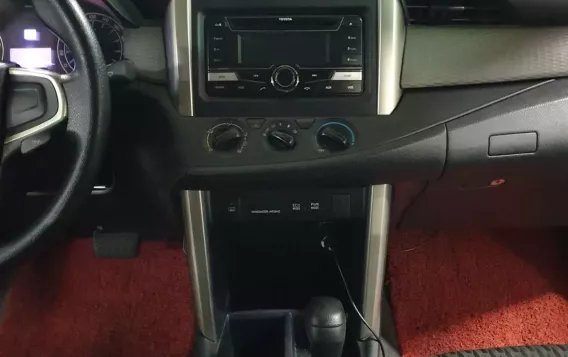 2018 Toyota Innova  2.8 E Diesel AT in Quezon City, Metro Manila-16