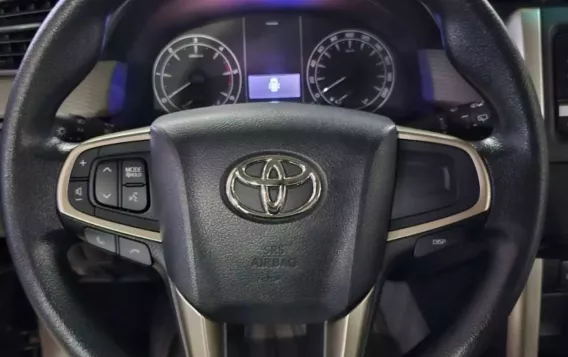 2019 Toyota Innova  2.8 E Diesel MT in Quezon City, Metro Manila-5