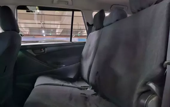 2019 Toyota Innova  2.8 E Diesel MT in Quezon City, Metro Manila-10