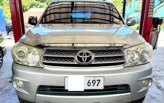 2010 Toyota Fortuner  2.4 G Diesel 4x2 AT in Binalonan, Pangasinan-18