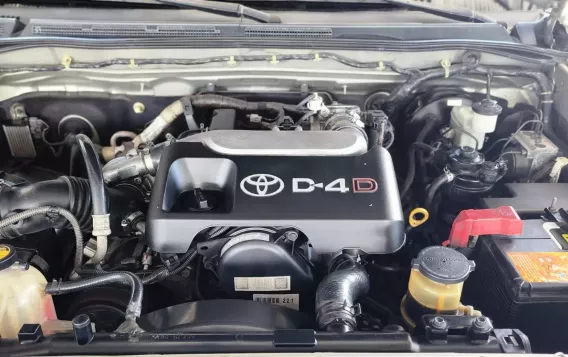 2010 Toyota Fortuner  2.4 G Diesel 4x2 AT in Binalonan, Pangasinan-8