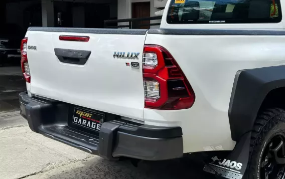 2020 Toyota Hilux Conquest 2.8 4x4 AT in Manila, Metro Manila-11