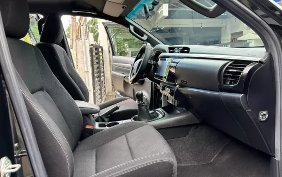 2020 Toyota Hilux Conquest 2.8 4x4 AT in Manila, Metro Manila-26