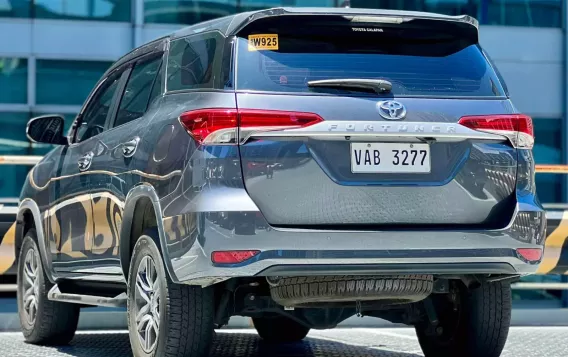 2022 Toyota Fortuner  2.4 G Diesel 4x2 MT in Makati, Metro Manila-7