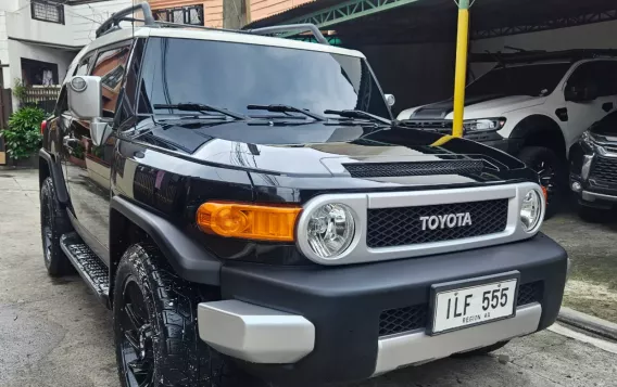 2014 Toyota FJ Cruiser  4.0L V6 in Quezon City, Metro Manila-2