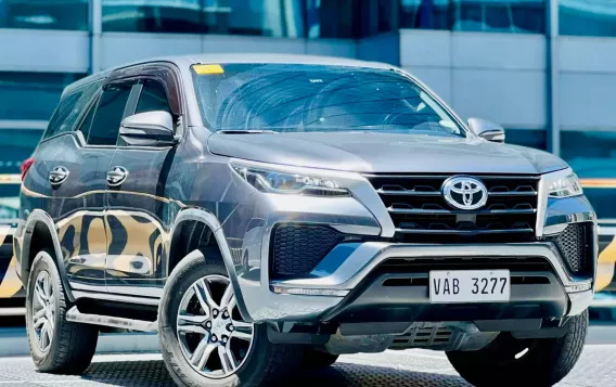 2022 Toyota Fortuner in Makati, Metro Manila-1