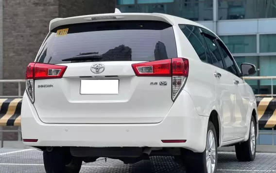 2019 Toyota Innova  2.8 V Diesel AT in Makati, Metro Manila-11