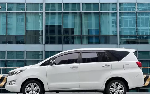 2019 Toyota Innova  2.8 V Diesel AT in Makati, Metro Manila-14