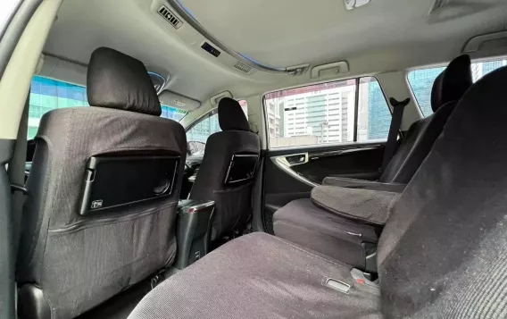 2018 Toyota Innova  2.8 V Diesel AT in Makati, Metro Manila-13