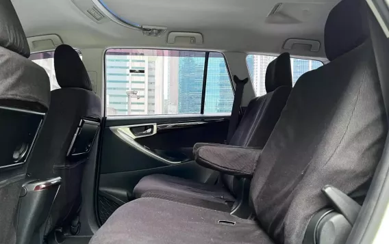 2018 Toyota Innova  2.8 V Diesel AT in Makati, Metro Manila-16