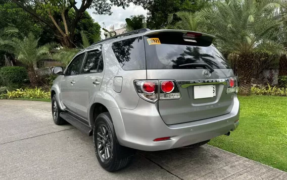 2016 Toyota Fortuner  2.7 G Gas A/T in Las Piñas, Metro Manila-3