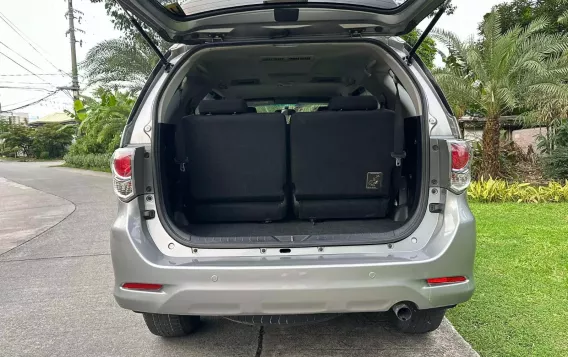 2016 Toyota Fortuner  2.7 G Gas A/T in Las Piñas, Metro Manila-12