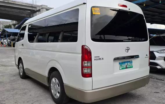 2014 Toyota Hiace  GL Grandia 3.0 M/T 2-Tone in Pasay, Metro Manila-4