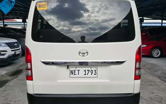 2021 Toyota Hiace  Commuter 3.0 M/T in Pasay, Metro Manila-4