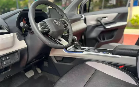 2023 Toyota Veloz V CVT in Manila, Metro Manila-8