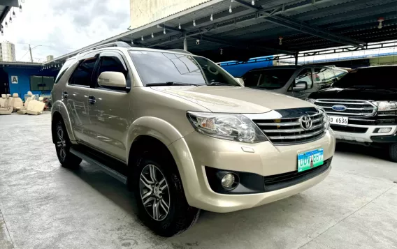 2012 Toyota Fortuner in Las Piñas, Metro Manila-2