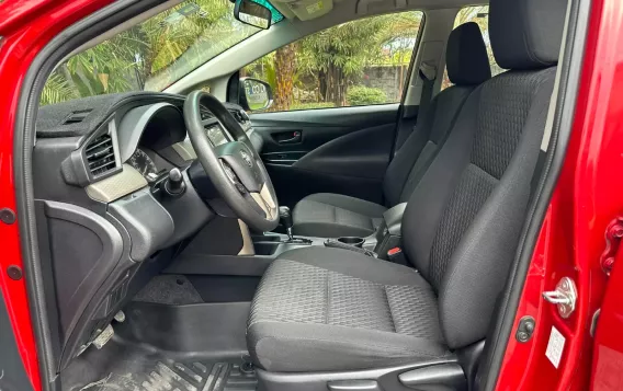 2019 Toyota Innova  2.8 E Diesel AT in Las Piñas, Metro Manila-9