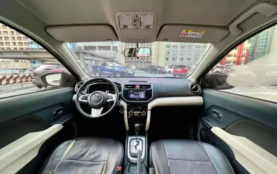 2019 Toyota Rush  1.5 G AT in Makati, Metro Manila-16