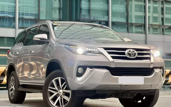 2016 Toyota Fortuner  2.4 V Diesel 4x2 AT in Makati, Metro Manila-2