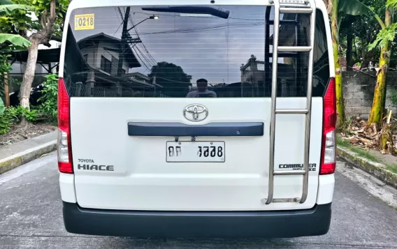 2022 Toyota Hiace  Commuter Deluxe in Bacoor, Cavite-2