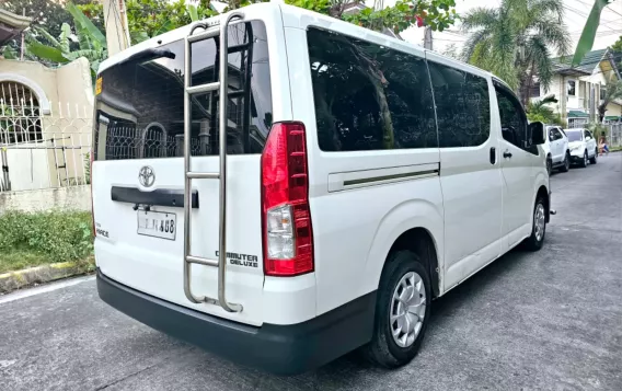 2022 Toyota Hiace  Commuter Deluxe in Bacoor, Cavite-3