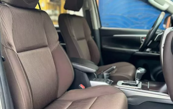 2019 Toyota Fortuner 2.4 G Gasoline 4x2 AT in Manila, Metro Manila-5