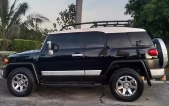 2017 Toyota FJ Cruiser in Mandaue, Cebu-3