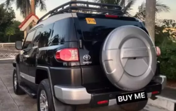 2017 Toyota FJ Cruiser in Mandaue, Cebu-5