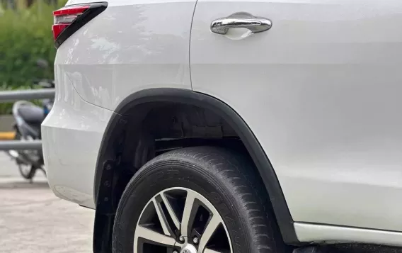 2023 Toyota Fortuner 2.4 V Pearl Diesel 4x2 AT in Manila, Metro Manila-17