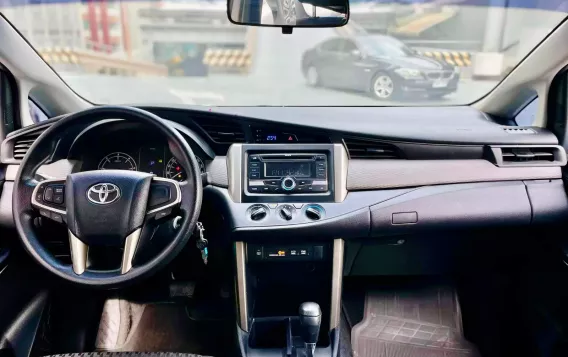 2019 Toyota Innova  2.8 E Diesel AT in Makati, Metro Manila-7