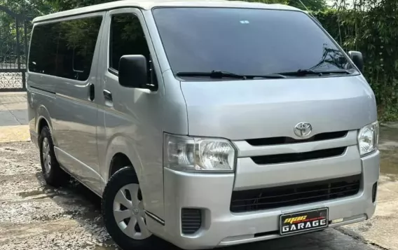 2016 Toyota Hiace  Commuter 3.0 M/T in Manila, Metro Manila-1